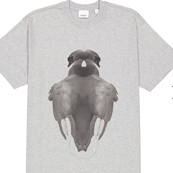 Burberry tee - Picture 2 of 2